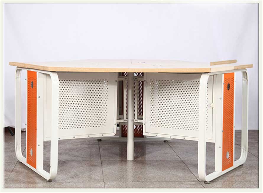 夢達轉角網吧桌裝修效果圖