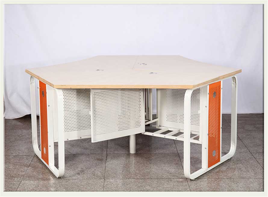 夢達轉角網吧桌裝修效果圖