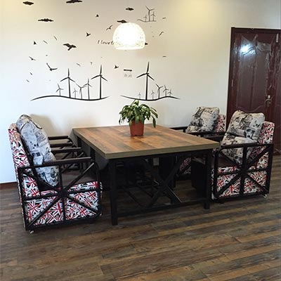 專業(yè)網(wǎng)吧桌椅_型號TB011