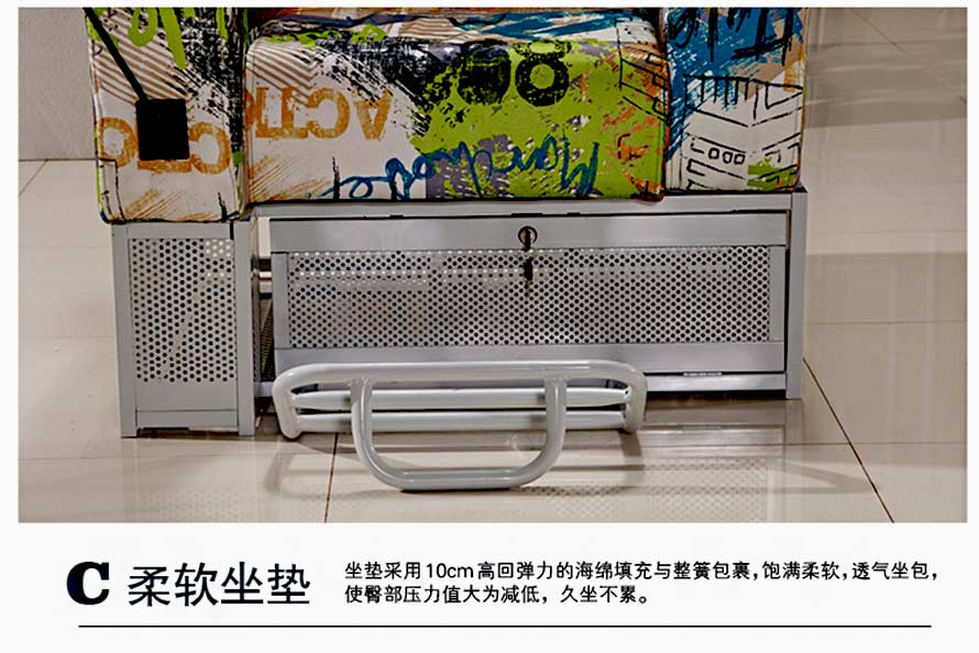 夢達網(wǎng)吧沙發(fā)一體桌柔軟坐墊特寫