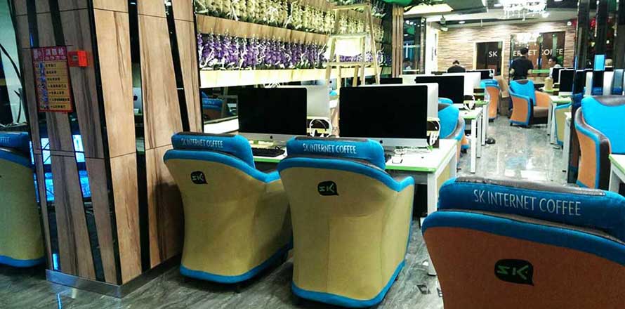 夢達(dá)網(wǎng)吧沙發(fā)圍椅裝修效果圖