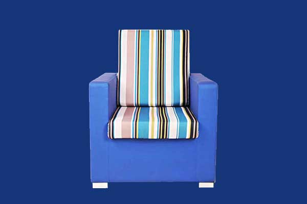 夢(mèng)達(dá)特價(jià)網(wǎng)吧沙發(fā)效果圖