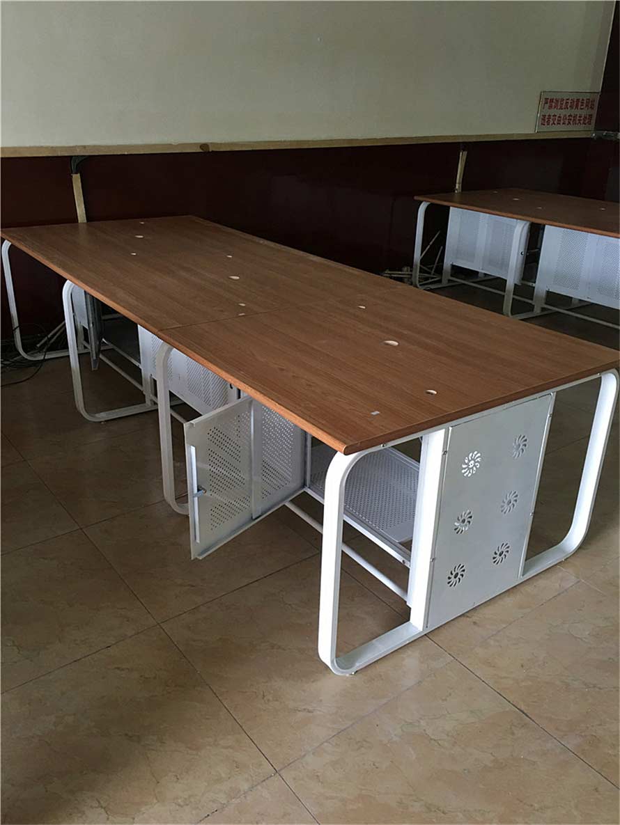 夢達機箱網吧電腦桌裝修效果圖