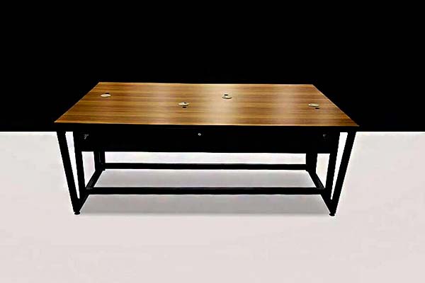 夢達網(wǎng)吧桌圖片