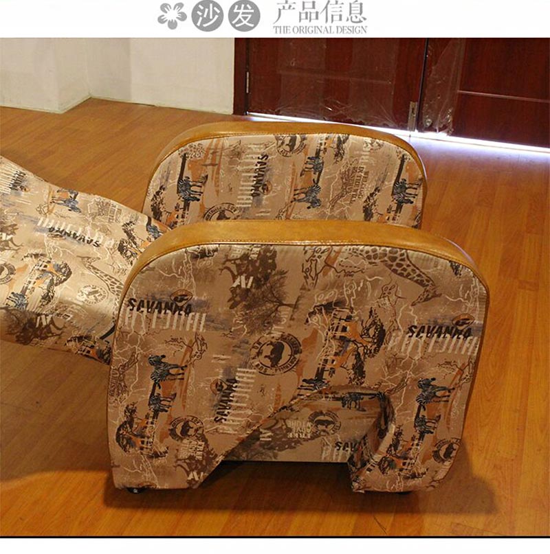 夢達時尚個性網(wǎng)吧沙發(fā)裝修效果圖