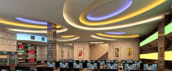 網(wǎng)吧桌椅裝修實拍圖