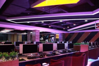 優(yōu)質(zhì)網(wǎng)吧桌椅提高網(wǎng)吧人氣和上座率