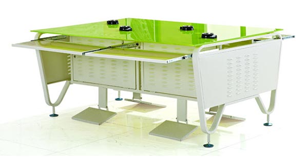 網(wǎng)吧桌子圖片