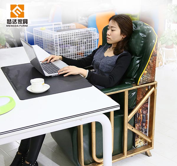 夢達最新款鋼架網(wǎng)吧沙發(fā)