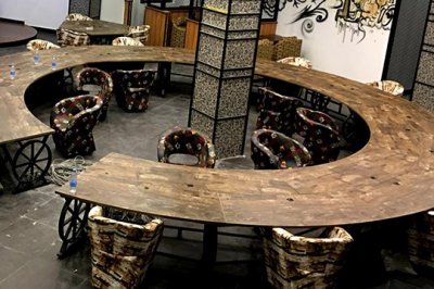 圓形網(wǎng)吧電腦桌哪家好？