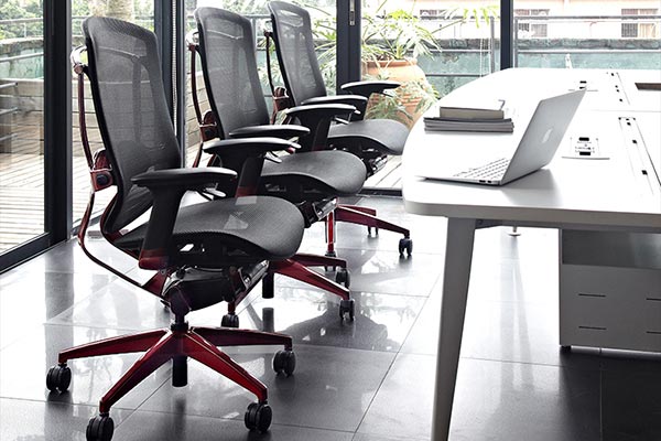 可調(diào)節(jié)網(wǎng)布人體工學(xué)椅