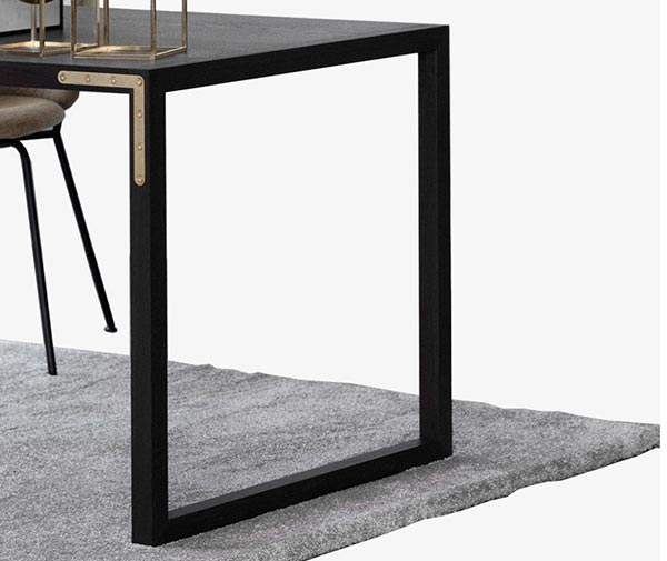 網(wǎng)咖電腦桌椅圖片